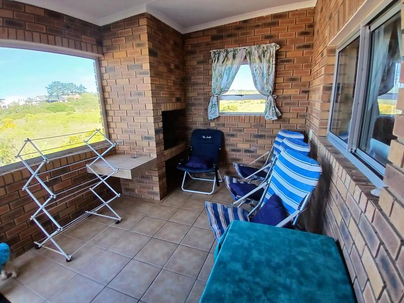5 Bedroom Property for Sale in Stilbaai Wes Western Cape